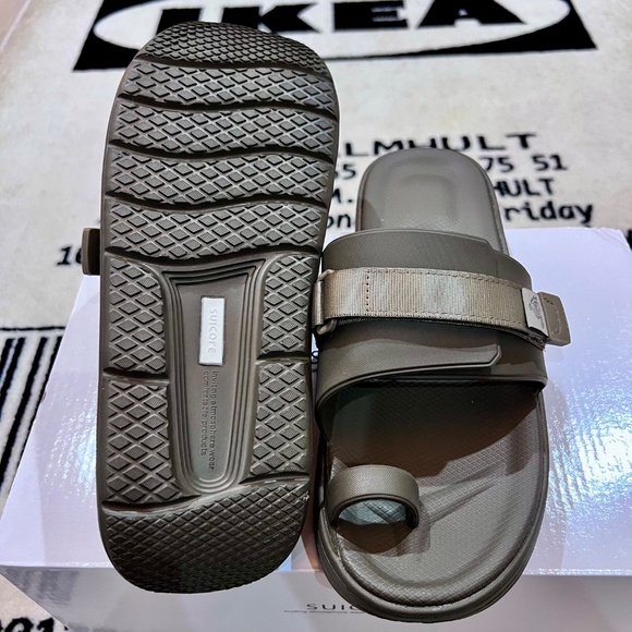 Suicoke Toe Strap UTA Urich Rubber Sandals - Khaki Olive Green - Picture 9 of 10